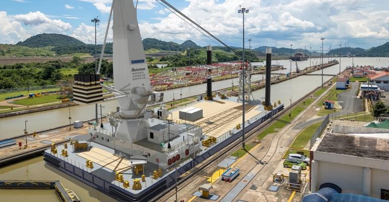 Damen concludes Keel Laying on 75-metre Crane Barge for a project in Panama LR.jpg