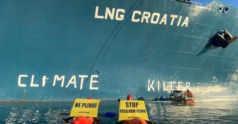 Greenpeace_LNG_Croatia.jpg