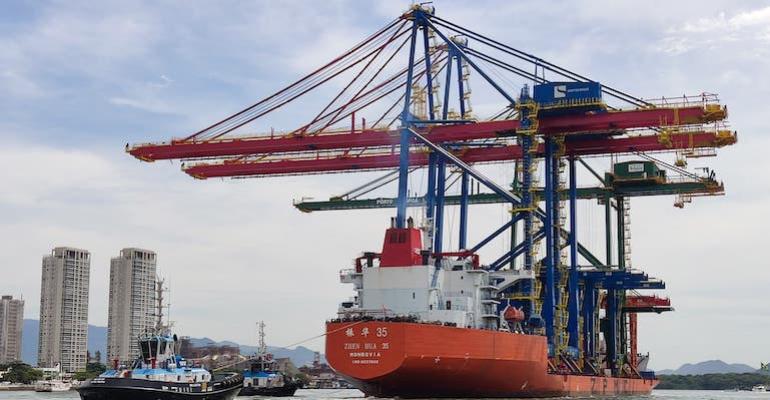 Cranes arriving in Santos port
