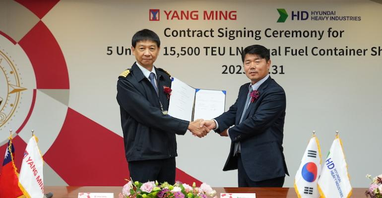 YangMing and HHI signing