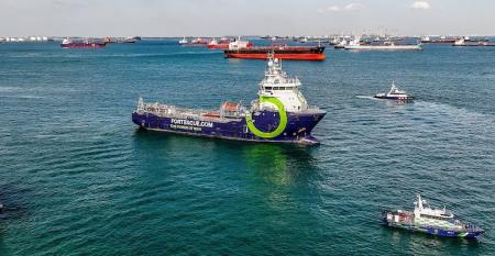Fortescue Green Pioneer trials ammonia as a fuel in Singapore port